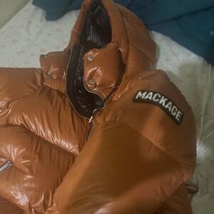 Unisex puffer jacket in great condition large men’s